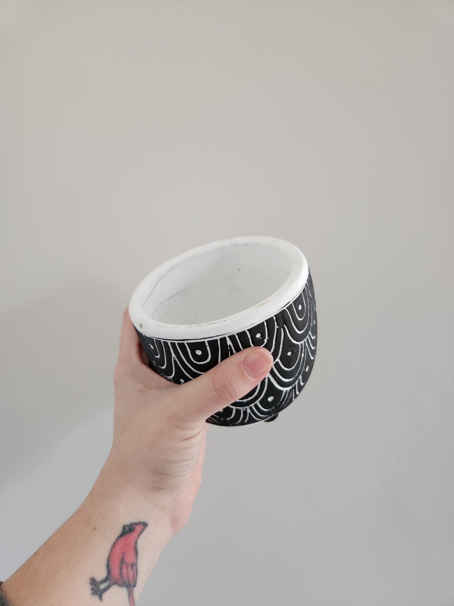 Black and White Planter with Loop Design | abstract planter | ceramic pot